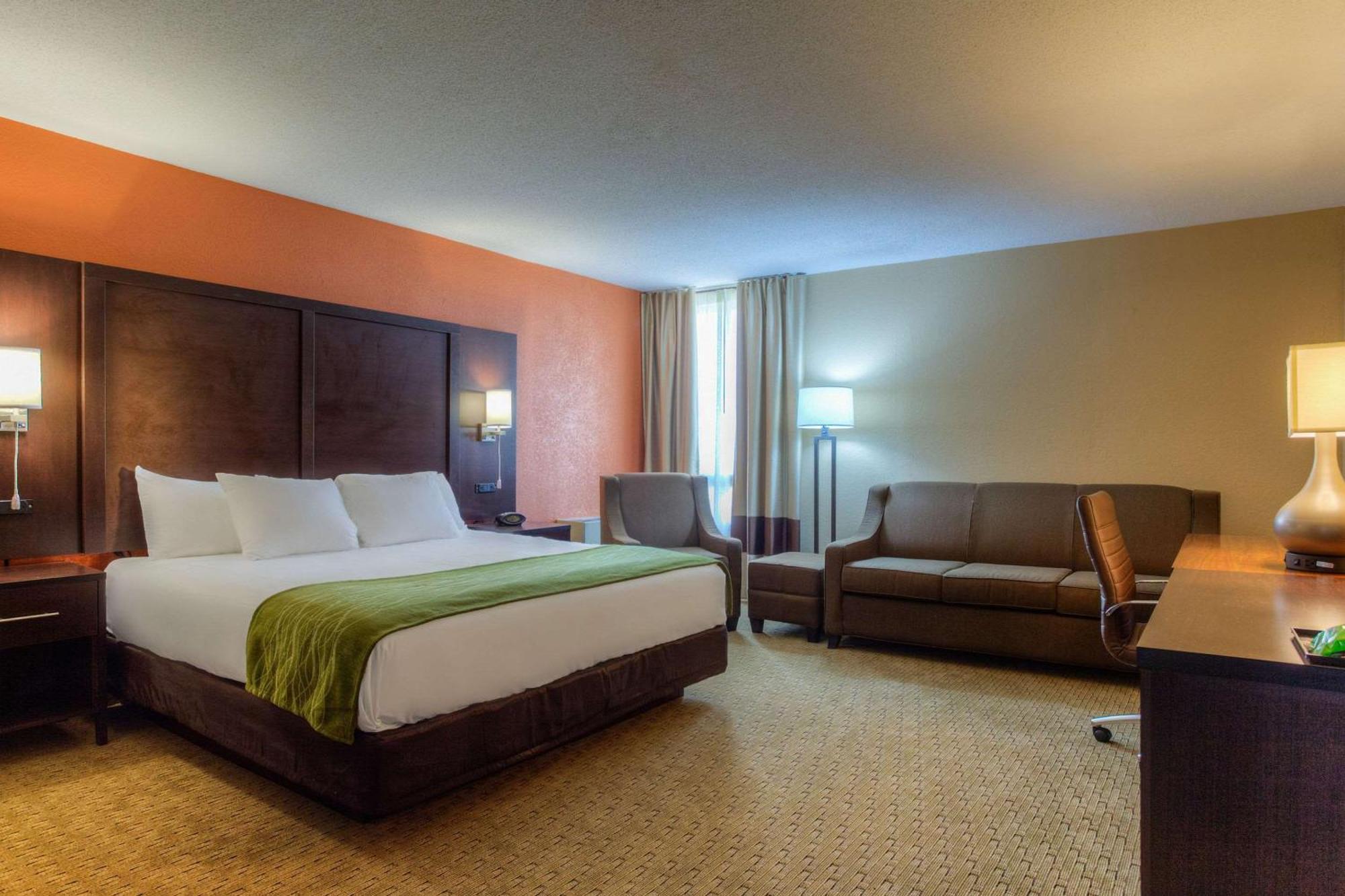 Comfort Inn & Suites Evansville Airport Екстер'єр фото
