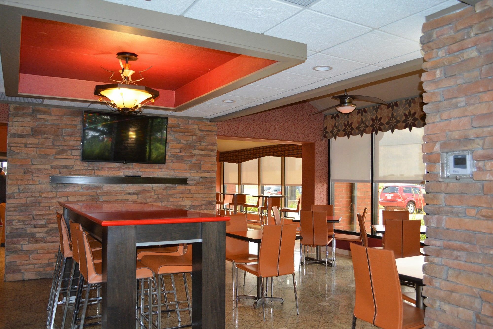 Comfort Inn & Suites Evansville Airport Екстер'єр фото
