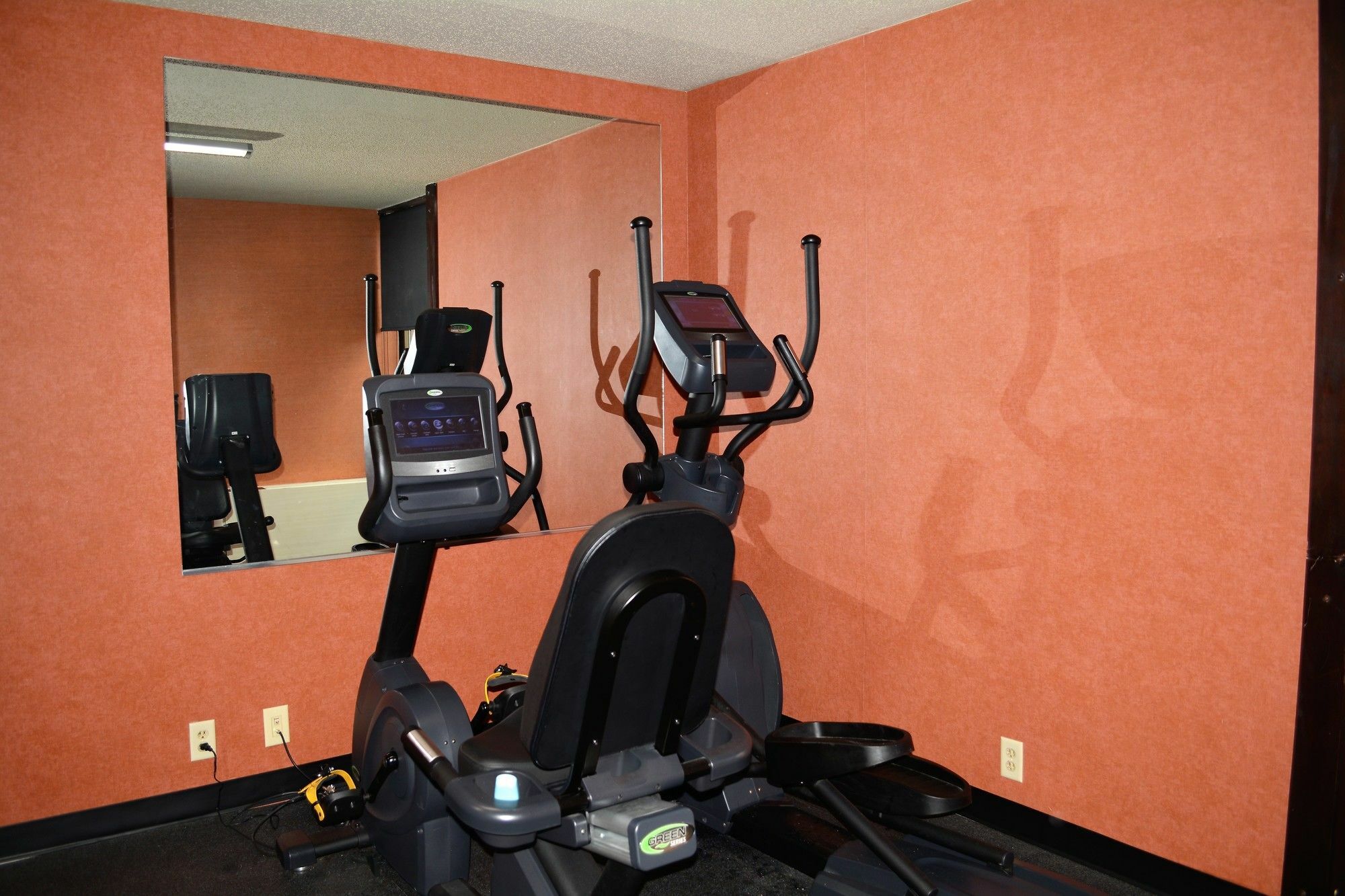 Comfort Inn & Suites Evansville Airport Екстер'єр фото