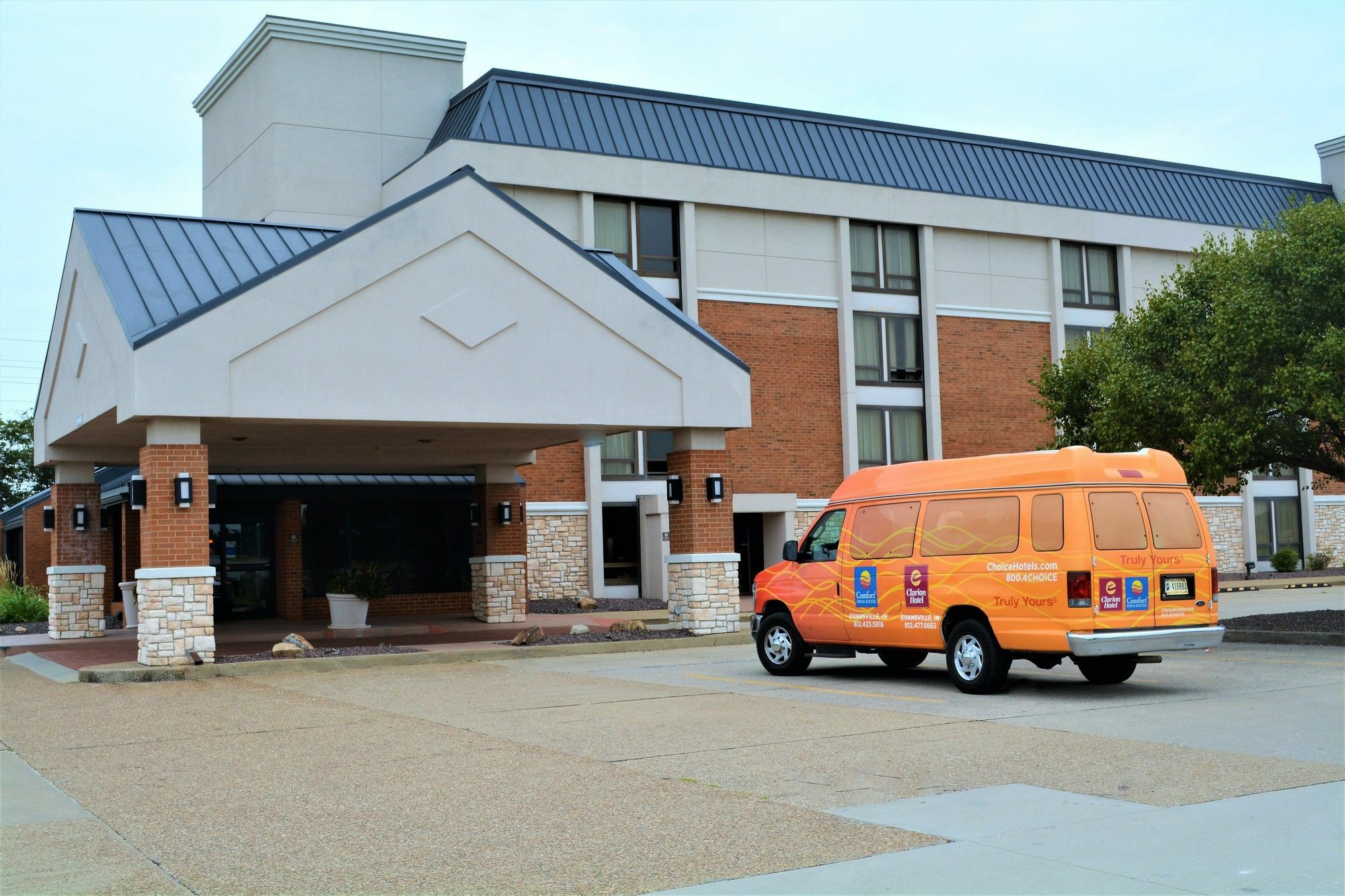 Comfort Inn & Suites Evansville Airport Екстер'єр фото